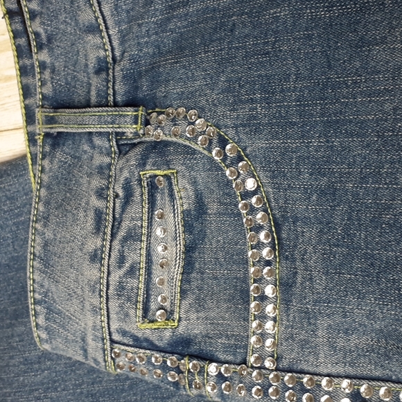 Urban Groove Rhinestones Straight Leg Light Wash Blue Jeans Size SA Waist 28 - Picture 14 of 16